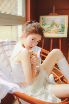 哎呀皇后娘娘来打工哪里可以看全集