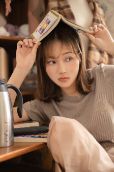 国模薛婧